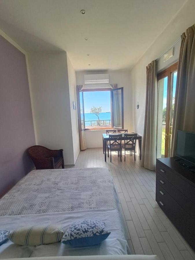 Cala Dei Mori Lejlighedshotel Livorno Eksteriør billede